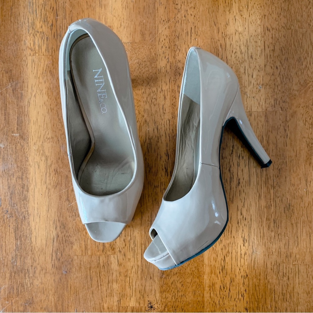 Nine & Co • Nude Peep Toe Heels